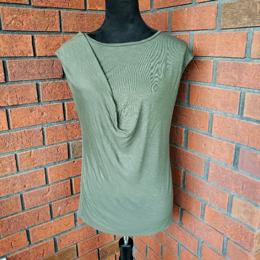 Apt 9 Sleeveless Top, Olive color, Women's S